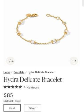 Hydra Delicate Gold Bracelet with Pearlescent Beads